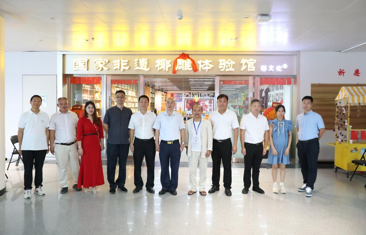 图为活动现场