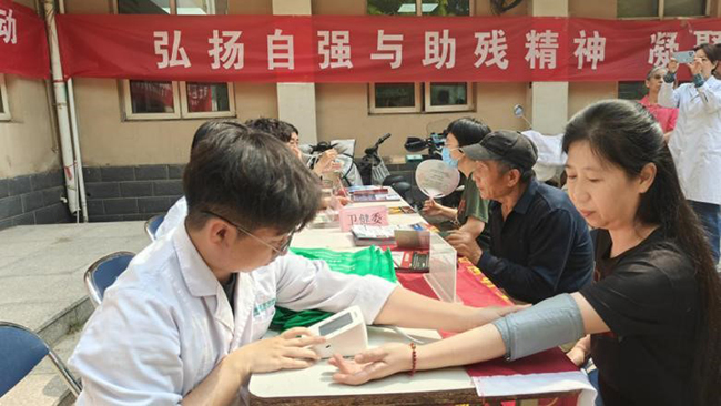 图为活动现场