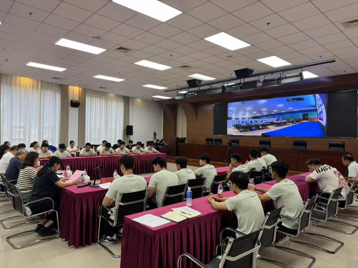 图为动员会现场