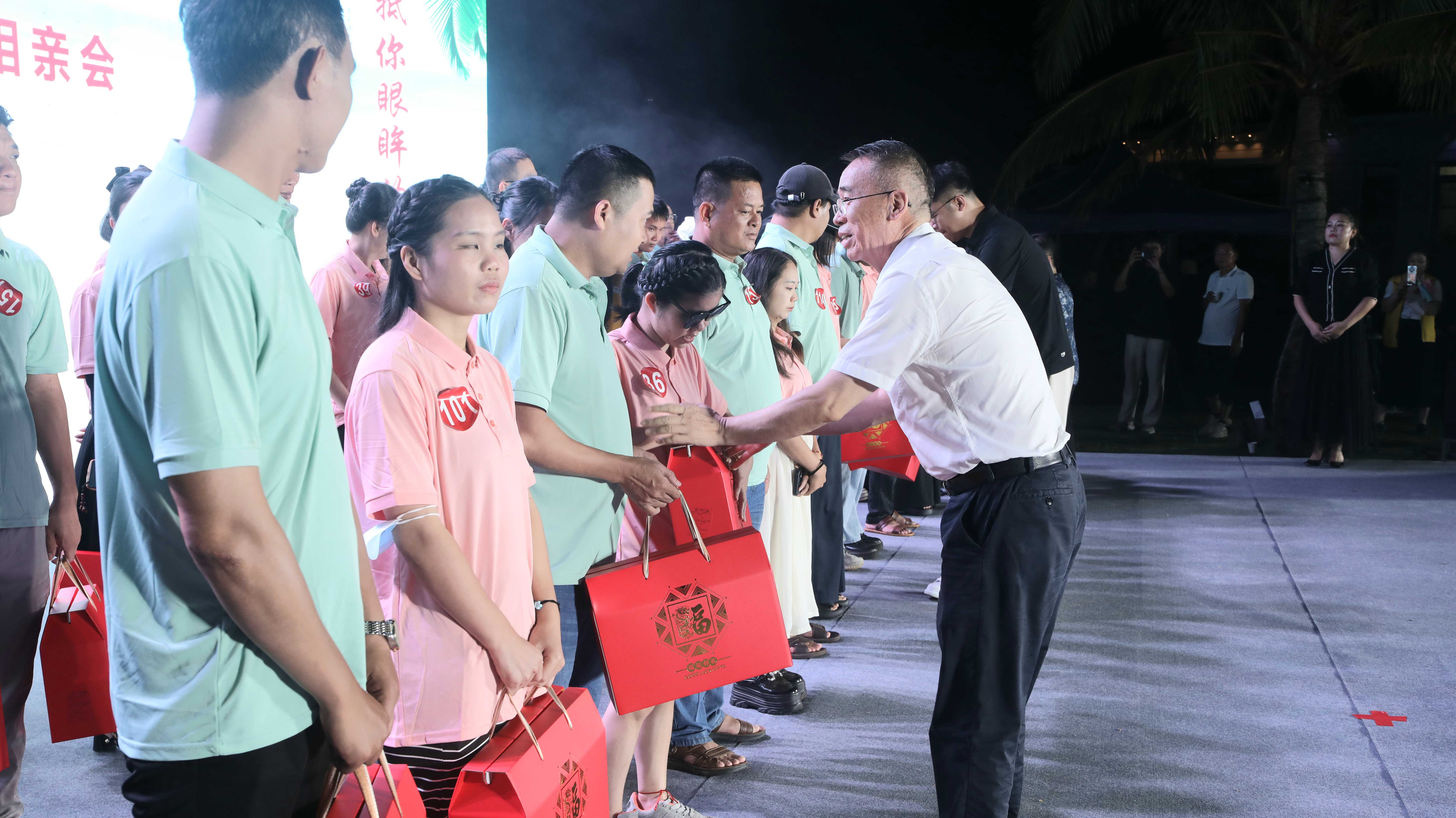 图片为活动现场图片